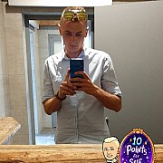 Lukasz22421820