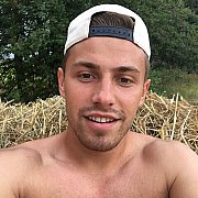 Qwert1221 - mężczyzna, 38 lat, Warszawa