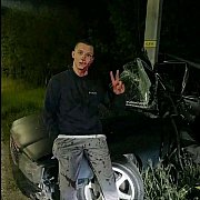 4Thdimension - mężczyzna, 20 lat, Rzeszów