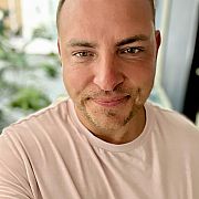 Niedosmialek