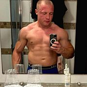 Adammalysz666 - mężczyzna, 32 lat, Toruń