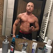 Adammalysz666 - mężczyzna, 32 lat, Toruń