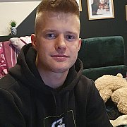 Brucewroce - mężczyzna, 27 lat, Warszawa
