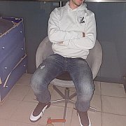 420Michal420 - mężczyzna, 20 lat, Warszawa