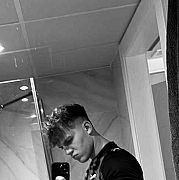 Adas14x - mężczyzna, 23 lat, Warszawa