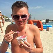 Burmii95 - mężczyzna, 30 lat, Warszawa
