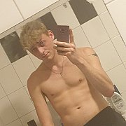 Mitch25jaar - mann, 27 Jahre, Kampen