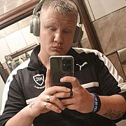 Igorsexyboy - mężczyzna, 21 lat, Oborniki