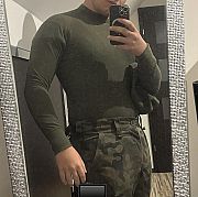 Mlodydlakazdejpani - mężczyzna, 22 lat, Kraków