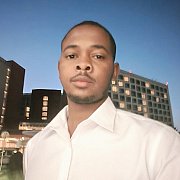 1Douglas - мужчина, 32 лет, Stryków