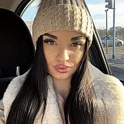 Nikolaax2 - žena, 21 let, Kielce