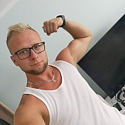 Tomas2502 - man, 32 years, Huddersfield