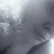 LiSaAliSa - жінка, 27 років, Jelcz-Laskowice