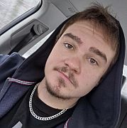 Adiii9898 - mężczyzna, 27 lat, Leżajsk