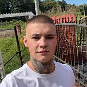 19Pawel18 - mężczyzna, 20 lat, Jastrzębie-Zdrój