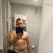 Dyskretny8569 - mężczyzna, 40 lat, Błonie