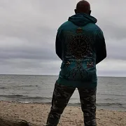 JedenOnTaki