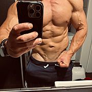 Fakeoutyeah - mężczyzna, 33 lat, Warszawa