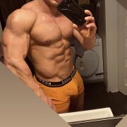 Fakeoutyeah - mężczyzna, 33 lat, Wrocław