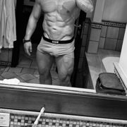 Fakeoutyeah - mężczyzna, 33 lat, Wrocław