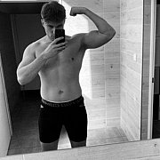 Adiiad - mężczyzna, 31 lat, Poznań