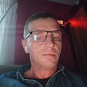 Tomaszw15 - mężczyzna, 27 lat, Wieleń