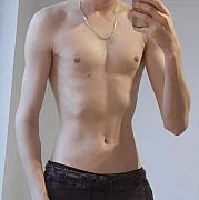 Shuebdjsj - mężczyzna, 26 lat, Warszawa