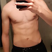 Tenfajowy - mężczyzna, 22 lat, Piła