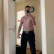 MANIEK1147