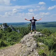 Pazurozauroz - muž, 41 let, Rudnik Nad Sanem