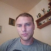 Damiq22 - mężczyzna, 31 lat, Sieradz