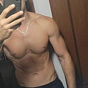 Kompletny - mężczyzna, 32 lat, Brzesko