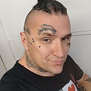 Houx79 - чоловік, 46 років, Manchester