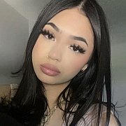 Oliwcia1818 - жінка, 19 років, Warszawa