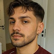 Fr3nzyyy - mężczyzna, 21 lat, Wrocław