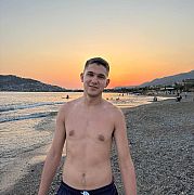 Michal5361 - mężczyzna, 21 lat, Luboń