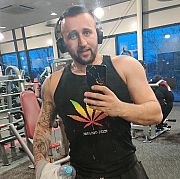 Tomek10001 - mężczyzna, 35 lat, Żary