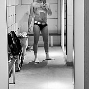 Gaylookingforbi - muž, 33 let, Warszawa