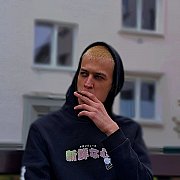 DanielLubiWdupie - man, 100 years, Kraków