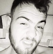 Uleglymlodymilfy - mężczyzna, 27 lat, Warszawa