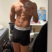 YoungForYoung - mężczyzna, 22 lat, Warszawa