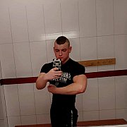 Krystian832 - mężczyzna, 19 lat, Tczew