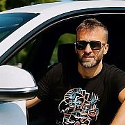 Onono83 - mężczyzna, 42 lat, München