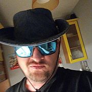 Dyskretnezbookole - pár (žena 34 let, muž 40 let), Swarzędz