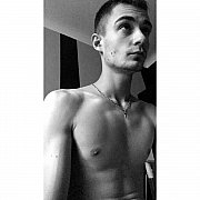 Kosix44sro - мужчина, 28 лет, Warszawa