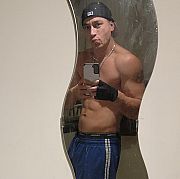 Kamikaze88 - чоловік, 37 років, Mississauga