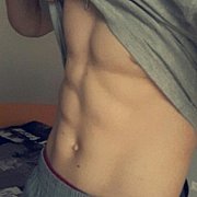 MocnyZawodnik15 - mężczyzna, 20 lat, Warszawa