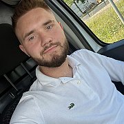 Micheal241 - mężczyzna, 20 lat, Poznań
