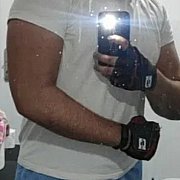 Hssjdjj - mężczyzna, 22 lat, Grójec