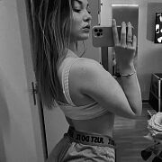 Majeczka02 - žena, 23 let, Warszawa